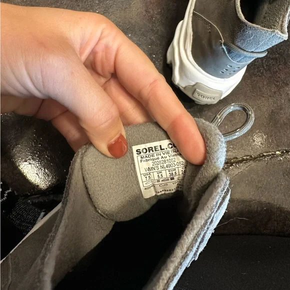 Sorel Kinetic Breakthru Caribou boots/shoes - Picture 7 of 7